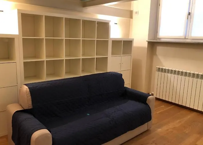 La Casina In Burlamacchi Milano